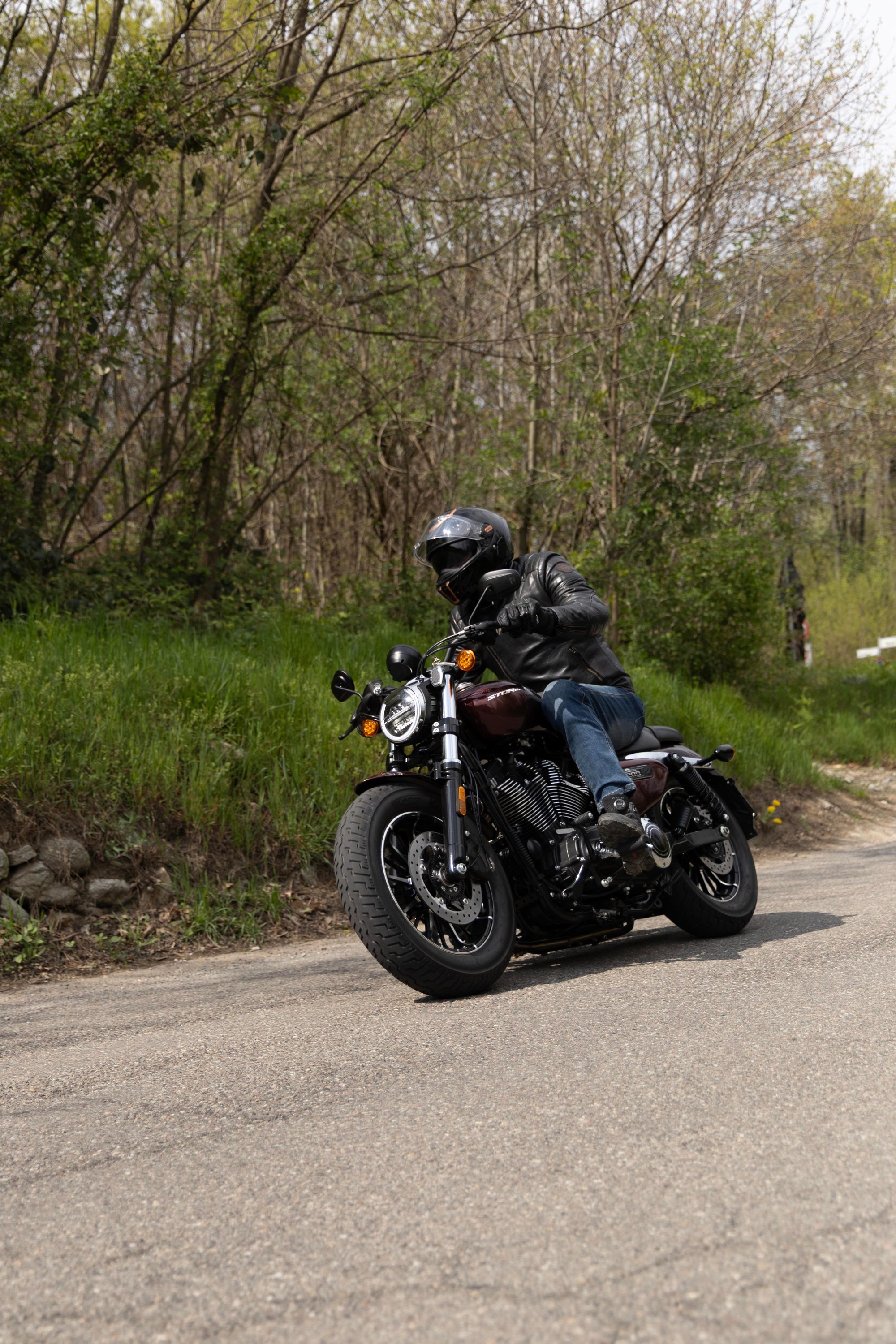Stormbreaker V1200 2