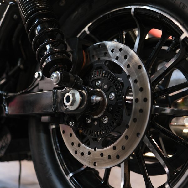 Stormbreaker V1200 18
